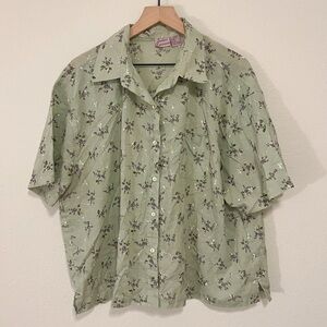 Vintage Embroidered Shirt Sage Green Cottagecore Floral Button-Up Shirt